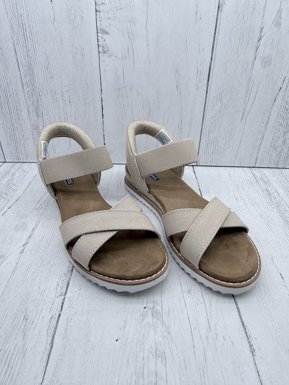Skechers Sz 6.5 Hands Free Slip-Ins BOBS Desert Kiss Golden Lily Wedge Sandal